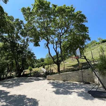 Βίλα Spoleto Country Park - Slps 28 Perfectly Can Sleep 32 Acquaiura